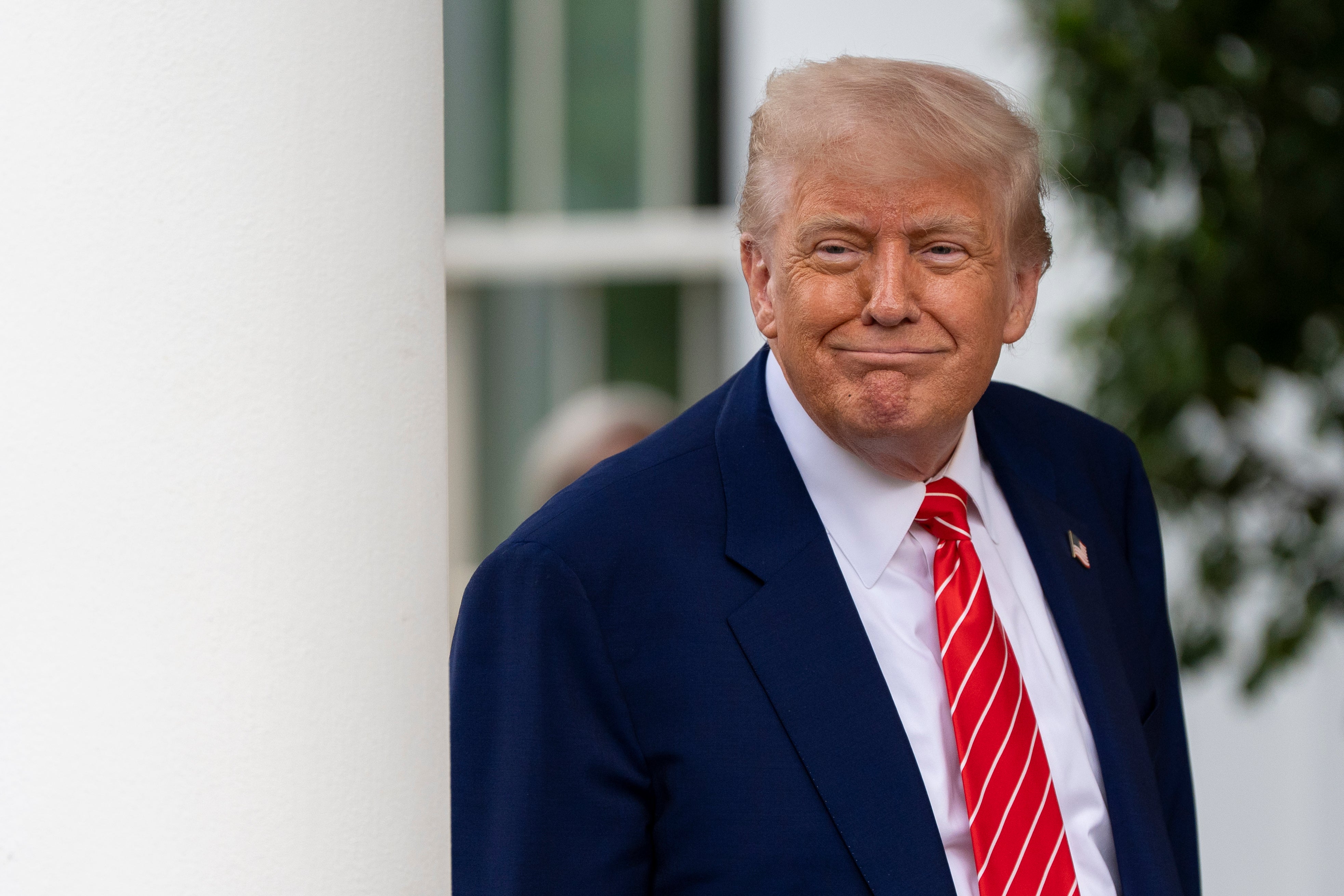 Trump’s cryptocurrency assets, the $TRUMP memecoin, raise 75 percent revenue for his family, which Kelly slammed as “corruption in broad daylight.”